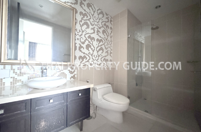 Condominium in Rama 9 